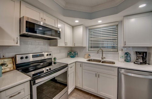 Fort Myers Beach Condo | Beach Villas #203 - Lovely Condo Right on the Beach!