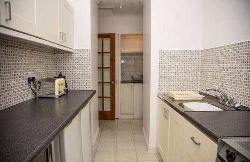 Broughty Ferry Condo | Beach Walk Apartment