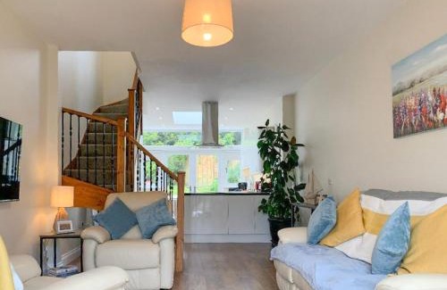 Paignton House | Beach Walk