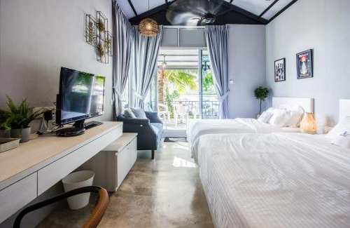 Tanjung Bungah Ski Chalet | Beachboy Chalet By The Beach