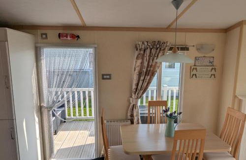 Anderby Creek House | Beachcomber Cabin Dog Friendly - Anderby Creek