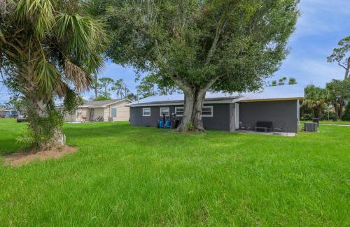 Lakewood Park House | Beaches Fishing and Shopping