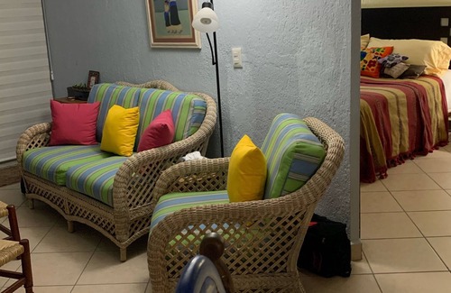Manzanillo Condo | Beachfront 2bed/2bath Condo with Pool