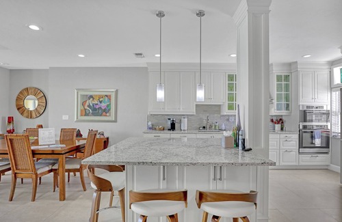 Indialantic Condo | Beachfront Bliss: Chic 3 Bedroom 2.5 Bath Condo, Indialantic Florida Gem.