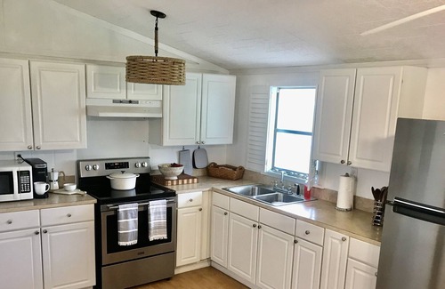 Grand Isle House | BEACHFRONT CAMP ON QUIET END OF ISLAND. WELCOME TO OUR PARADISE!