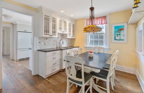Cape May House | Beachfront, close to everything