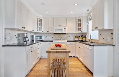 Cape May House | Beachfront, close to everything