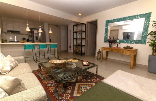 Zona Norte House | Beachfront 2BDR Apartment sea view Morros IO