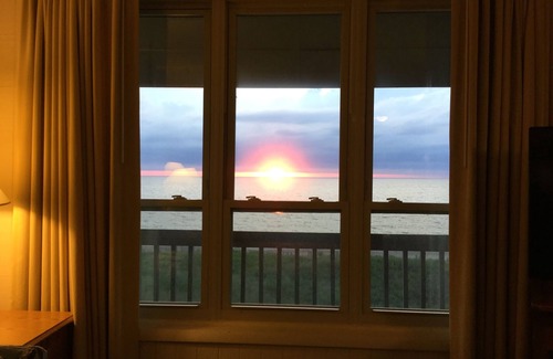 Kill Devil Hills Condo | Beachfront Condo @ Outer Banks Beach Club, 3Pools, closest to beach, & shops