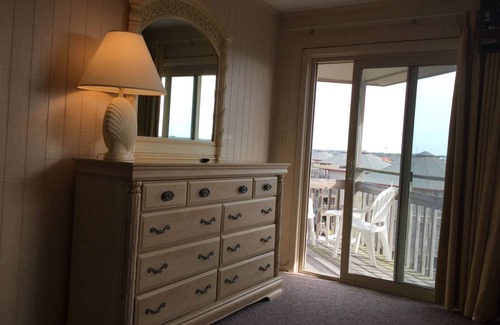 Kill Devil Hills Condo | Beachfront Condo - Outer Banks Beach Club, 3Pools, closest to beach, & shops