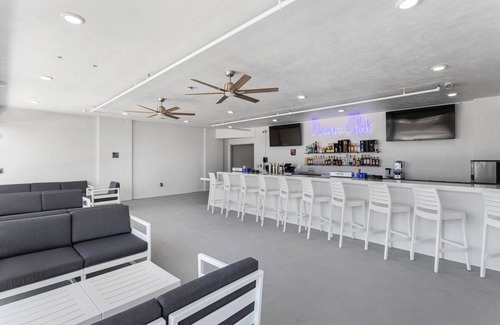 Treasure Island Condo | Beachfront Condo Resort in Paradise - ADA
