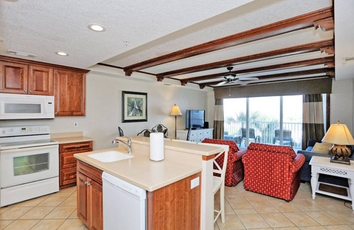 Tybee Island Condo | Beachfront Condo 227 with brand new pool Luxury 2 BR at Beachside Colony