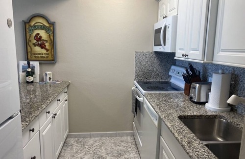 Bonita Springs Condo | Beachfront Condo in Bonita Springs, prime location!