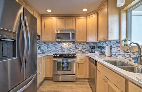 Caswell Beach Condo | Beachfront Condo w/Unobstructed Ocean Views!