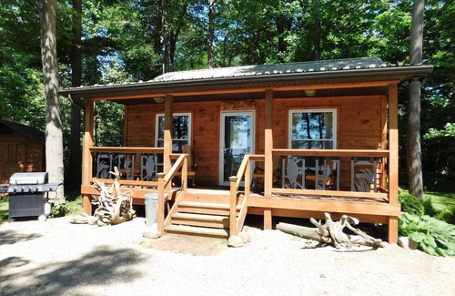 Westfield Cottage | Beachfront Cottage w/Amazing Views! Steps 2 Beach. Fishing.WiFi.Wineries.Dining