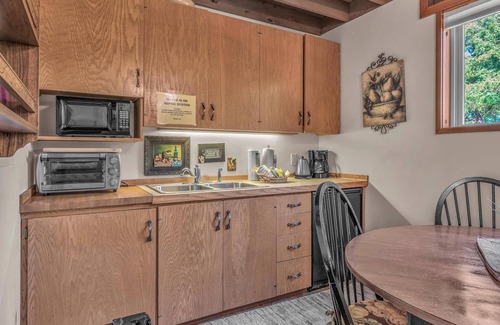 Seal Rock House | Beachfront Cottage with Easy Beach Access in the Heart of Seal Rock