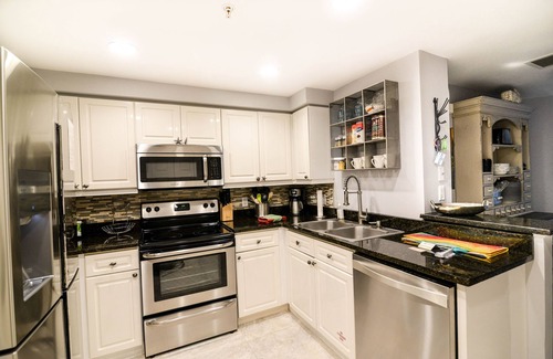 Sandestin Condo | BEACHFRONT! Free Tram! Spring Break Deals! Low Rates! No Owner Fees! Top Reviews