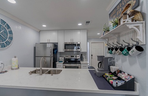 Galveston Condo | Beachfront! Gorgeous! Playa Tortuga