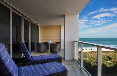 Marco Island Villa | Beachfront Gulf Views 2-bedroom Villa Marco Island at Marriott's Crystal Shores