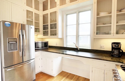Seaside Cottage | Beachfront in Seaside on Double Lot, Amazing Gulf views, sleeps 4 + 2 Bikes!