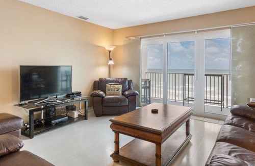 Madeira Beach Condo | Beachfront, Large, Location, Amenities