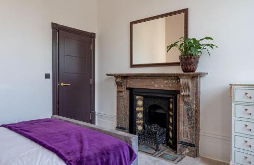 Herne Bay Apartment | Beachfront Luxury Home with Spectacular Sea Views