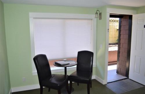 Lincoln City Hotel | Beachfront Manor Hotel