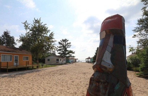 Oscoda Resort | Beachfront on Lake Huron!!