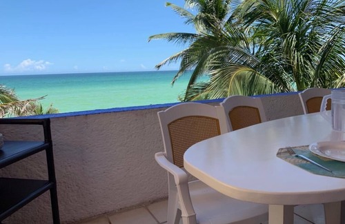 Chicxulub Puerto Apartment | Beachfront penthouse apartment on Chicxulub/Progreso