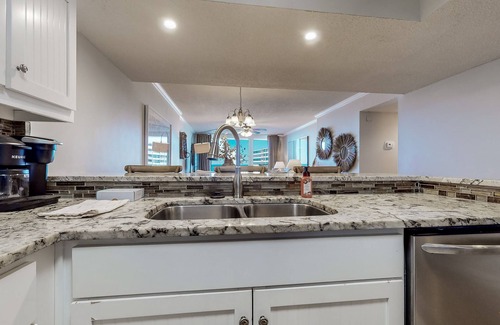 Gulf Lagoon Beach Condo | Beachfront | Private Balcony | Fully Renovated | FLPCB72