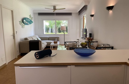 Alcudia Apartment | Beachfront Private Garden Apartment. 2 bedrooms and 2 bathrooms. A/C. Wifi