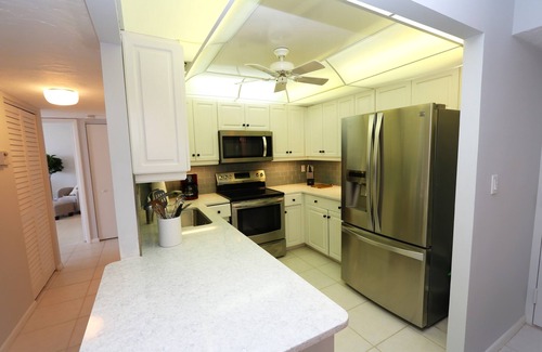 Marco Island Condo | Beachfront Remodeled Condo