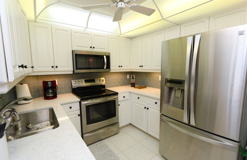Marco Island Condo | Beachfront Remodeled Condo