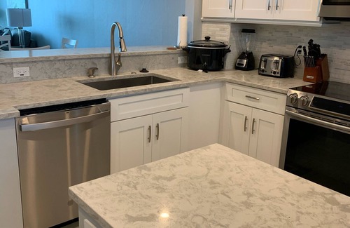 Marco Island Condo | Beachfront, Renovated condo. Great views of the gulf. WiFi and heated pool.
