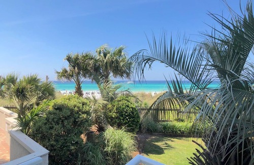 Sandestin Condo | Beachfront Sandestin, View Ocean/Beach, New Rmdld interior, mod decor greenspace
