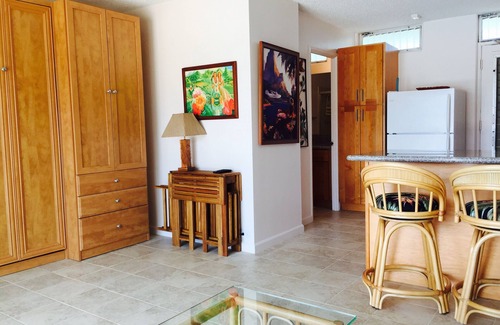 Makaha Condo | Beachfront Studio located on the 5th floor overlooking Makaha Beach.