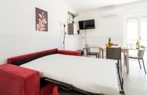 Marina di Strongoli Apartment | Beachfront suite in your relax oasis