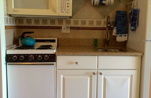 Crescent Beach Condo | Beachfront Sunrise Suite # 116