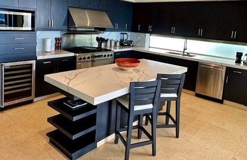 San Jose del Cabo Villa | Beachfront Villa with Daily Butler/Bartender - Steps to the Sand