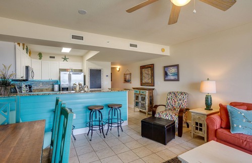 Fort Walton Beach Condo | Beachfront with outstanding views! beach set up included!