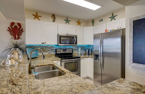 Fort Walton Beach Condo | Beachfront with outstanding views! beach set up included!