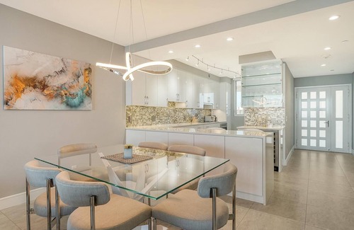 Longboat Key Condo | Beachplace 8-603 by FGC
