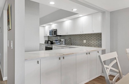 Longboat Key Condo | Beachplace Unobstructed Beachfront Views/Direct Beach Access By FVC