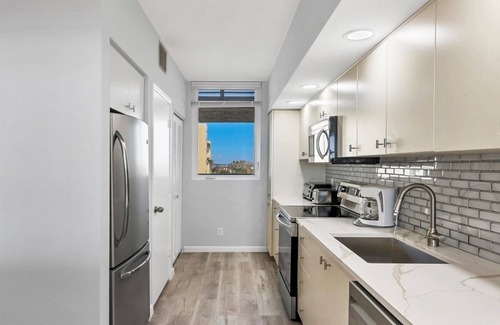 Longboat Key Condo | Beachplace Unobstructed Beachfront Views/Direct Beach Access By FVC