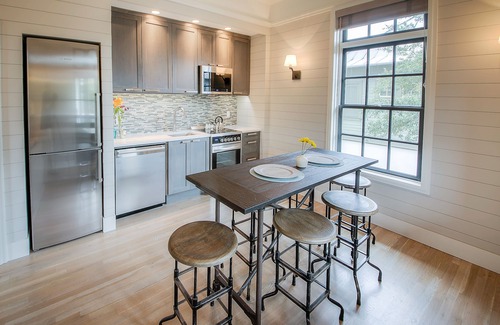 Inlet Beach Apartment | Beachside & Barefoot Carriage House - Recently Renovated, South of 30A, Close to Coquina Pool
