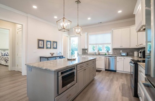 North Litchfield Beach House | Beachside Bliss at Third From the End