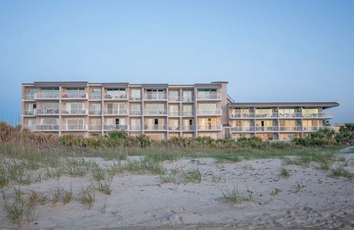 Tybee Island Condo | Beachside Colony Tybee’s Only Oceanfront Resort Summer Sale Going Fast 3/2