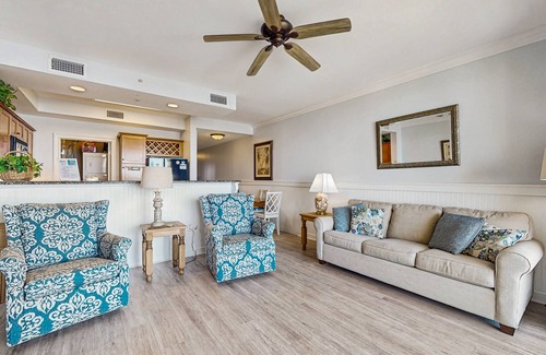 Fort Morgan Condo | Beachside Condo in Prime Location w/Free WiFi, Shared Pool & Hot Tub, Central AC