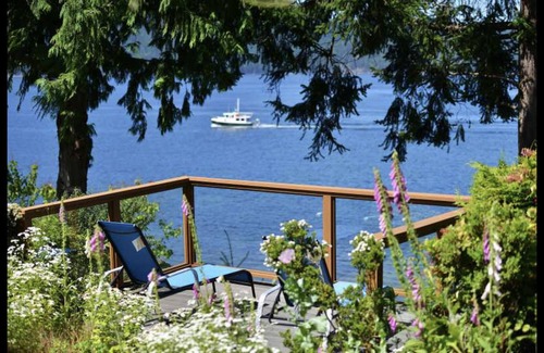North Saanich House | Beachside Paradise vacation home in Victoria