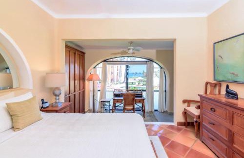 San Jose del Cabo Apartment | Beachside Serenity Coral 101 Casa del Mar